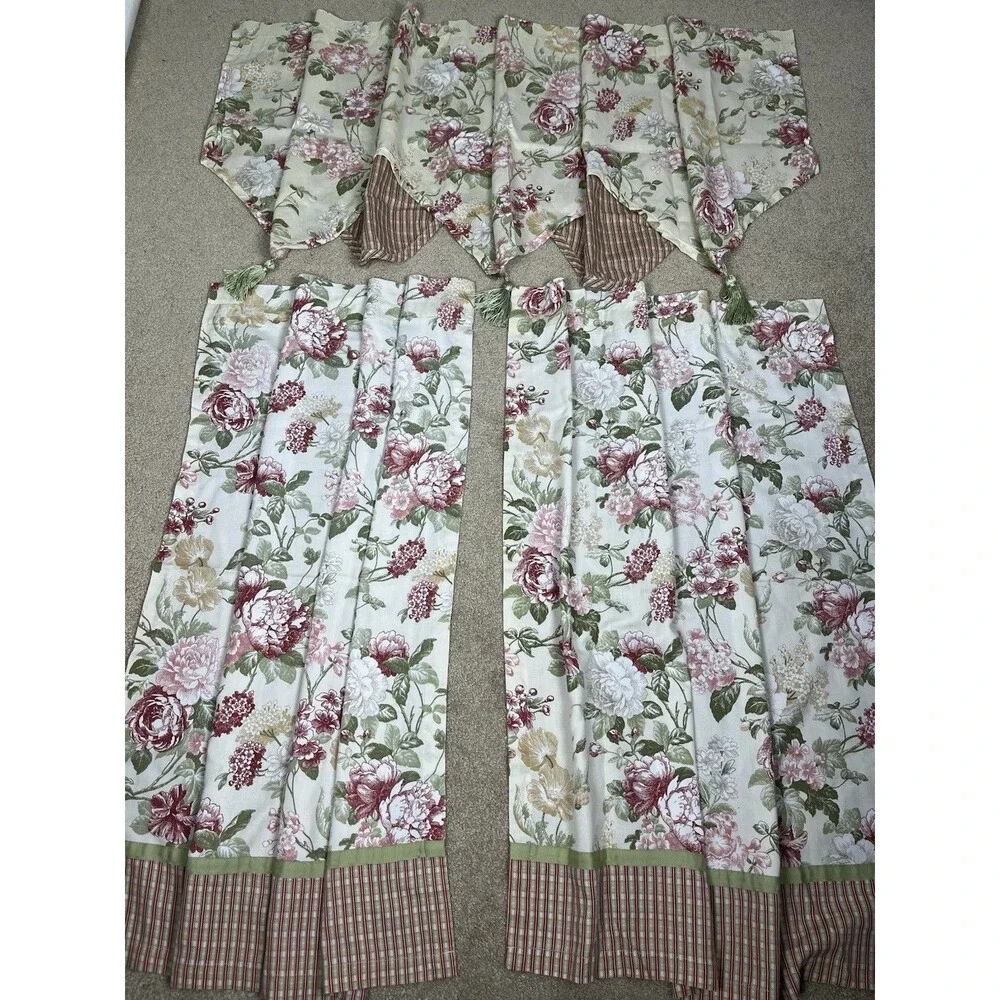Home Trends Orchard Scarsdale Floral Rose Tassel Valance Panels Set Cottagecore